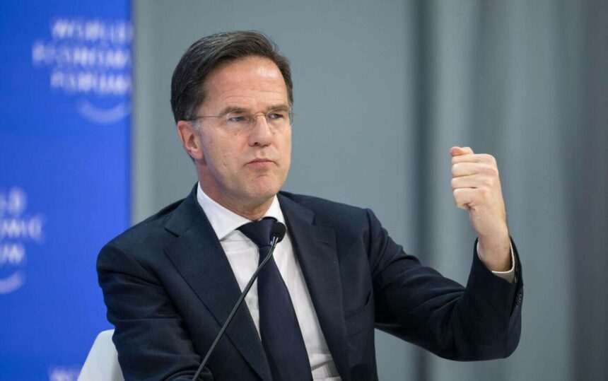 62426554-1 Cine este favorit pentru a deveni următorul secretar general al NATO