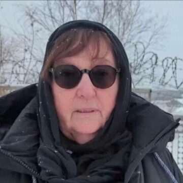 Mama lui Navalnîi luptă pentru recuperarea trupului fiului său