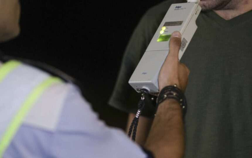 img-10 Descoperire de 400.000 de euro în mașina unui bărbat beat și drogat, în Brăila