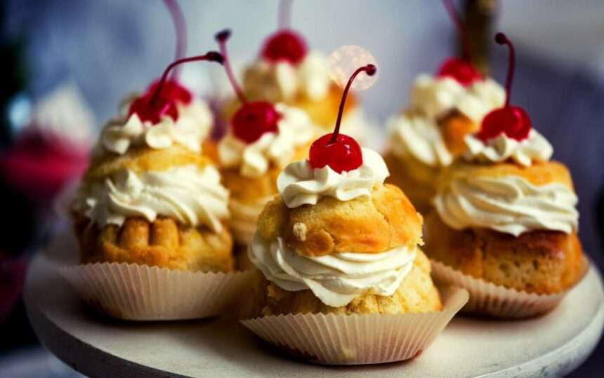 img-163 Cum să prepari savarina acasă. Trucul ca să faci prăjitura adorată în România