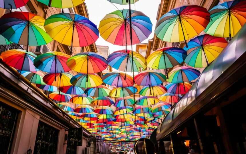 Cele mai romantice locuri din București pentru o plimbare memorabilă