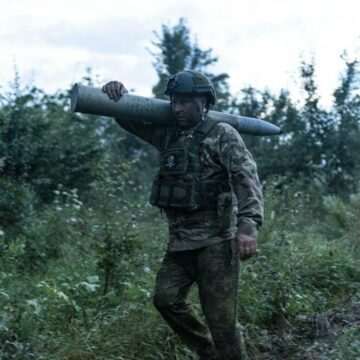 Reacția Ucrainei la declarațiile lui Macron privind posibila trimitere de trupe occidentale în conflictul cu Rusia