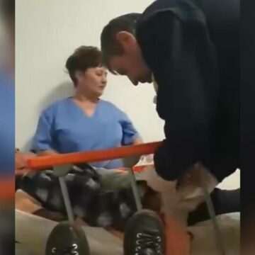 img-319 Scandal la Spitalul Județean Brăila: Paznic filmat legând un pacient de pat