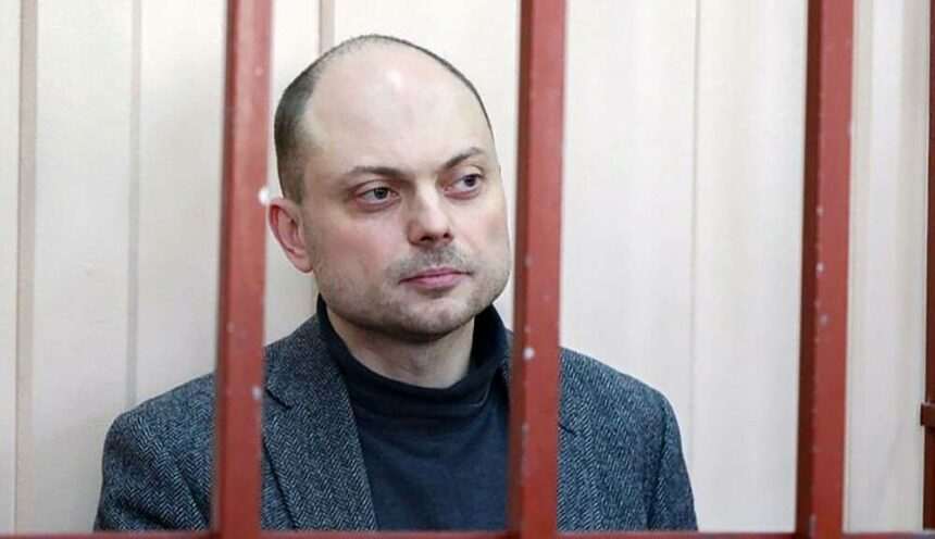 img-42 Revoltă în închisoare: Opozantul rus Kara-Murza se ridică împotriva regimului, după moartea lui Navalnîi