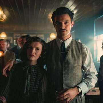 img-93 Bodies – un mister plin de suspans despre călătoria în timp