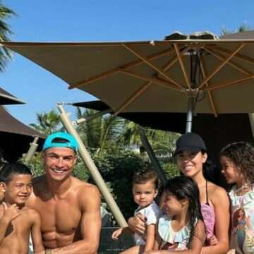 img-1014 Cristiano Ronaldo – Tăticul Model: Mesajul Emoționant Transmis în Vacanță