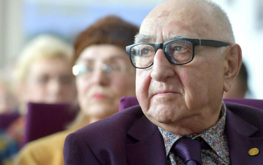 img-102 Dinu Săraru – Omul care a marcat cultura română