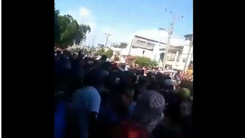 img-1053 Protestele din Cuba: Cererea de lumină și hrană a populației