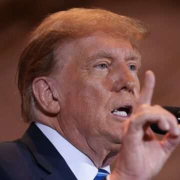 img-1056 Donald Trump – Șir de gafe și injurii