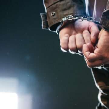 img-1067 Profesor din Argeș de 45 de ani arestat pentru agresiune sexuală asupra unei eleve