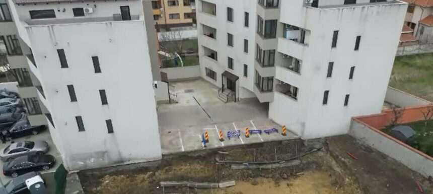 img-1080 Pericolul săpăturilor pentru fundația unui nou bloc din Constanța