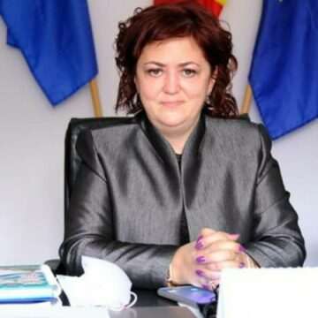 img-1106 Managera Spitalului Judeţean de Urgenţă din Botoșani reținută pentru infracțiuni de corupție