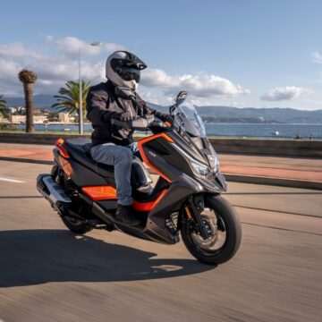 img-1144 CCR dă undă verde posesorilor de carnet categoria B să conducă scutere