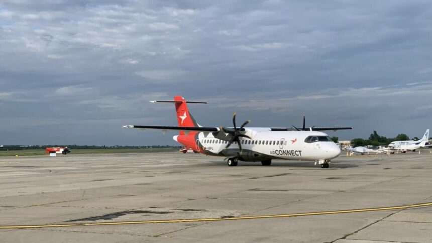 img-1151 Compania aeriană românească Air Connect preluată de italienii de la Aeroitalia