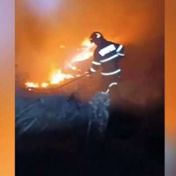 img-118 Incendiu de proporții stins de pompierii din Mureș