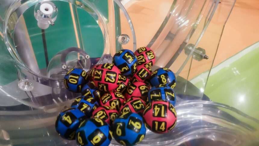 Rezultate Loto 6/49, Joker, Noroc. Numerele extrase joi, 21 martie