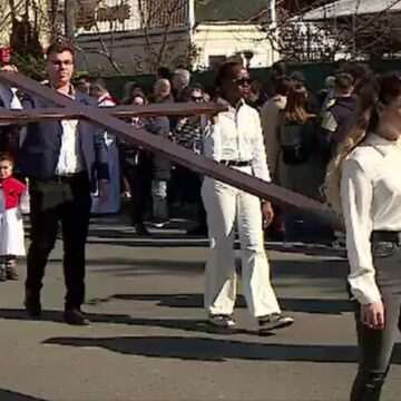 img-1365 Procesiune impresionantă de Duminica Floriilor la catolici