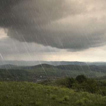 Tradiții și superstiții de Buna Vestire: Ce înseamnă dacă plouă sau ninge în această zi