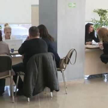 Interesul pentru creditele garantate de stat a explodat. Una dintre băncile înrolate în program și-a epuizat plafonul