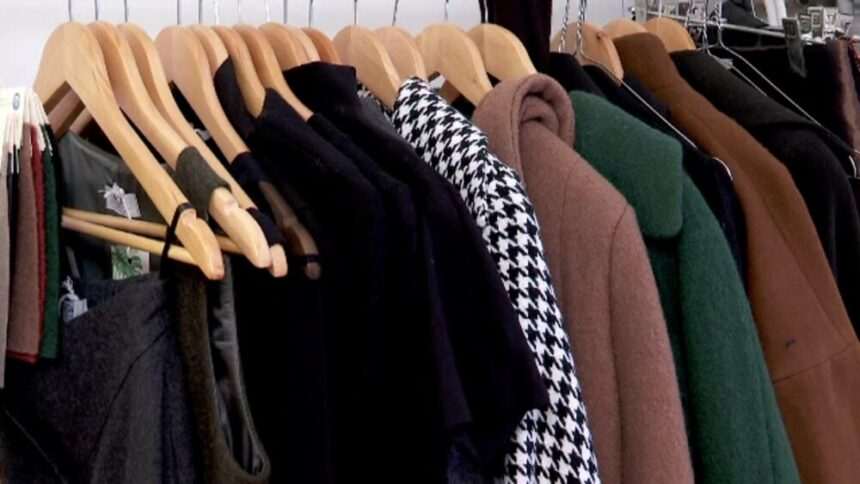 img-1409 Magazinele second-hand – o alternativă la moda fast-fashion