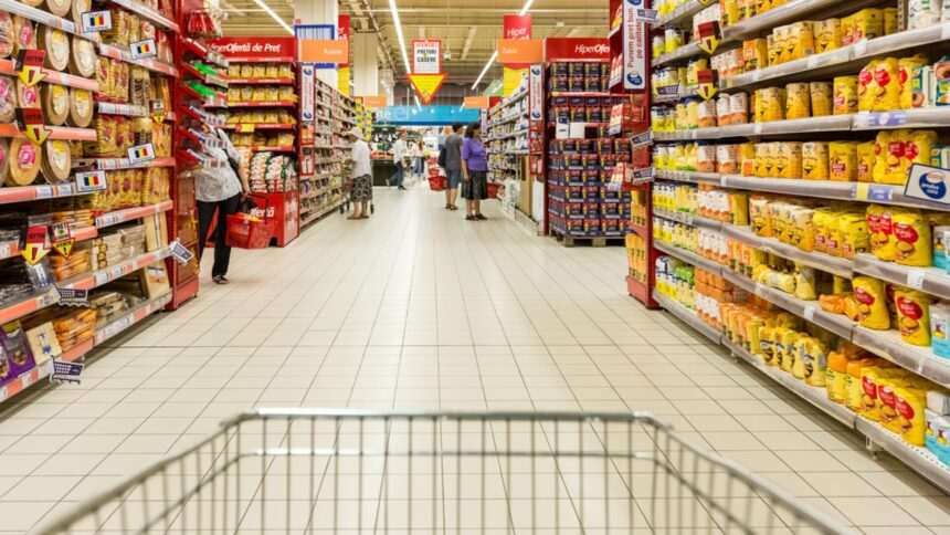 img-1577 Decizie finală privind închiderea magazinelor în weekend. Anunțul făcut de premierul Ciolacu