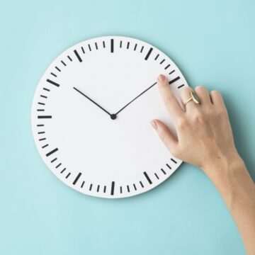 img-1589 Impactul schimbării orei de vară în 2024 asupra organismului uman și societății