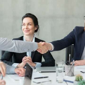 img-1648 Cât timp ar trebui să stai la locul de muncă? Sfaturi utile de pionieri în consultanță