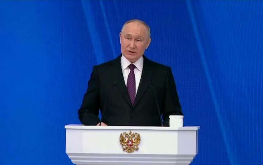 Ministrul german al Apărării, despre scandalul de spionaj: Vladimir Putin încearcă să destabilizeze Germania