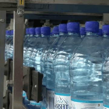 Cum aleg mulți români să nu mai returneze PET-uri pentru garanția de 50 de bani