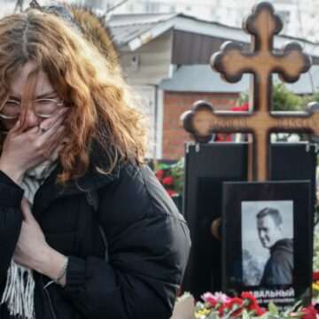 img-171 Închiderea cimitirului în care este îngropat Navalnîi: gestul impresionant făcut de rușii care îl admirau