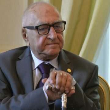 img-172 Omagiu adus lui Dinu Săraru la Teatrul Național