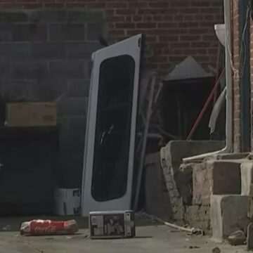 img-1738 Trei fete de 12 și 13 ani au omorât în bătaie un bărbat de 64 de ani. Apoi una dintre ele a fost împușcată