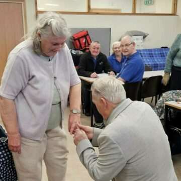 img-183 Pensionarii de 76 de ani care s-au logodit la bingo și au câștigat la loto