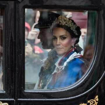 img-25 Teoria conspirației privind dispariția prințesei Kate Middleton, după operație. Ce s-a întâmplat cu viitoarea regină