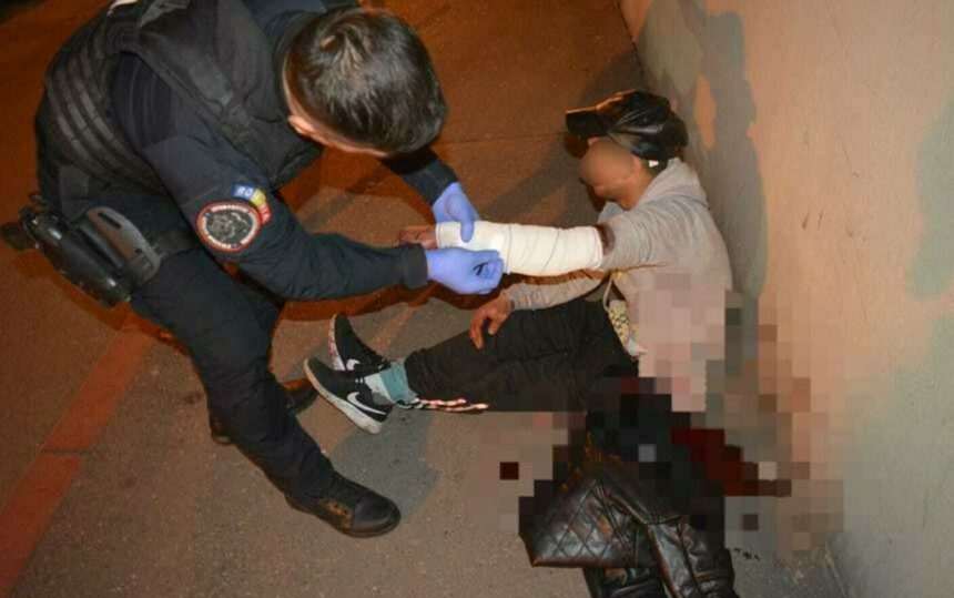 img-263 Incident violent la Cluj-Napoca: Un barbat a incercat sa intre cu un cutit in locuinta fostei sale partenere