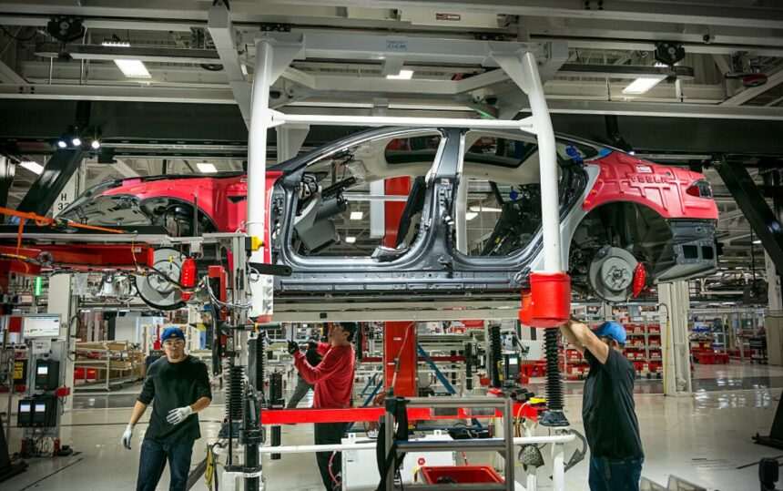 Sabotarea gigafabricii Tesla de lângă Berlin de către activiștii „Vulkan Gruppe”