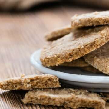 Cum să prepari biscuiții cu ovăz fără zahăr pentru a avea o textură crocantă