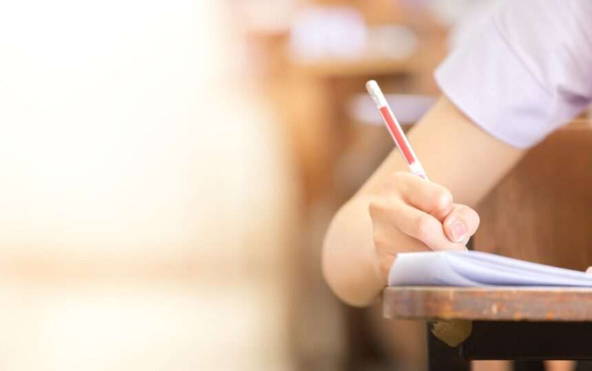 img-320 Simulare BAC 2024. Subiectele la Logică, Geografie, Sociologie, afișate astăzi