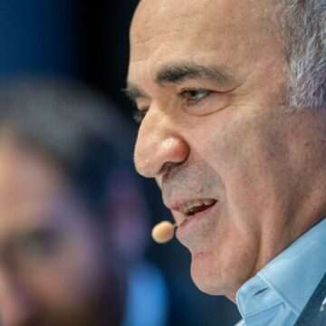 img-364 Garry Kasparov – de la campion mondial de șah la terorist și extremist în ochii Kremlinului