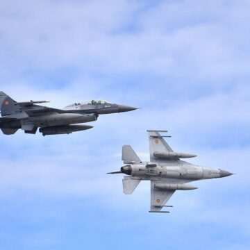 Exercițiu demonstrativ de poliție aeriană la Baza 86 de la Borcea