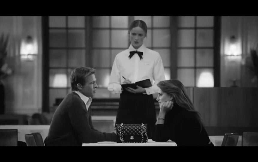 img-383 Penelope Cruz și Brad Pitt, surpriza serii la prezentarea casei Chanel de la Săptămâna Modei de la Paris