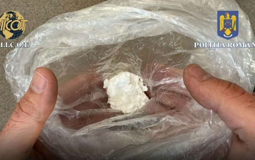 img-386 Pedeapsa primită de un polițist și un fost jandarm din Craiova pentru trafic de cocaină