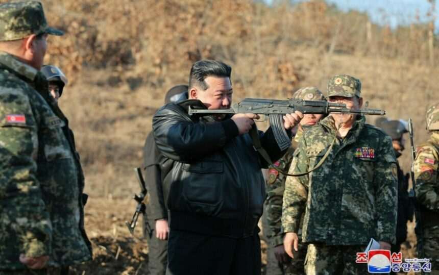 img-389 Kim Jong Un, Rambo-ul Coreei de Nord: Imagini și declarații controversate
