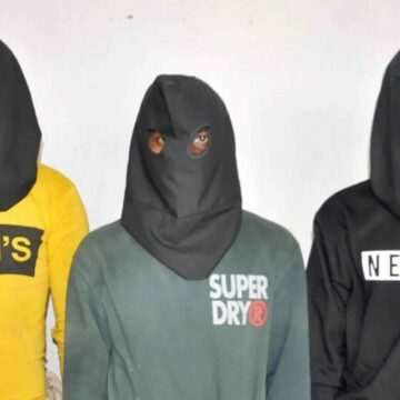 img-454 Cei șapte bărbați din India care au violat o turistă și l-au bătut crunt pe soțul ei au fost arestați