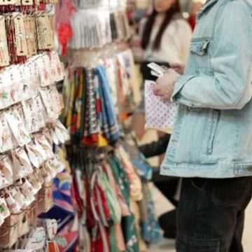 img-48 Aglomerație la tarabele de mărțișoare în prima zi de primăvară