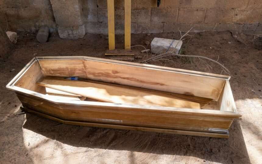 img-510 Înmormântare șocantă: Ceremonia anulată după descoperirea unui fals