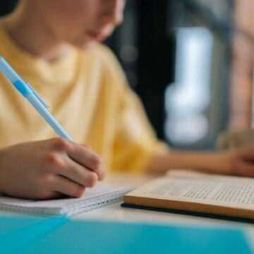 img-586 Combaterea analfabetismului funcțional în România prin implicarea unor ONG-uri din străinătate