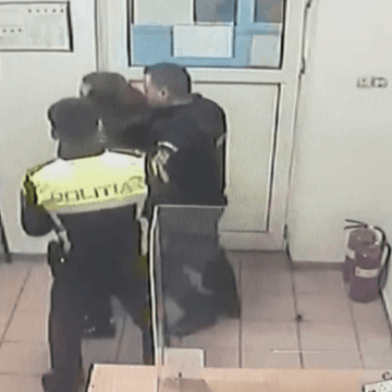 img-59 Tânără reținută pentru agresarea a doi polițiști