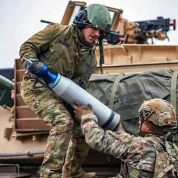 img-593 Moscova îndeamnă NATO să nu mai „nege” trimiterea de militari în Ucraina, după ce un ministru polonez s-ar fi dat de gol