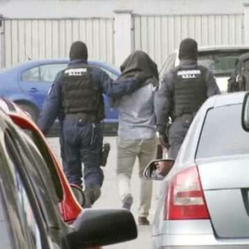 img-596 Polițist recent pensionat din Teleorman, ridicat pentru corupție. Ce a promis pentru 6.000 de euro